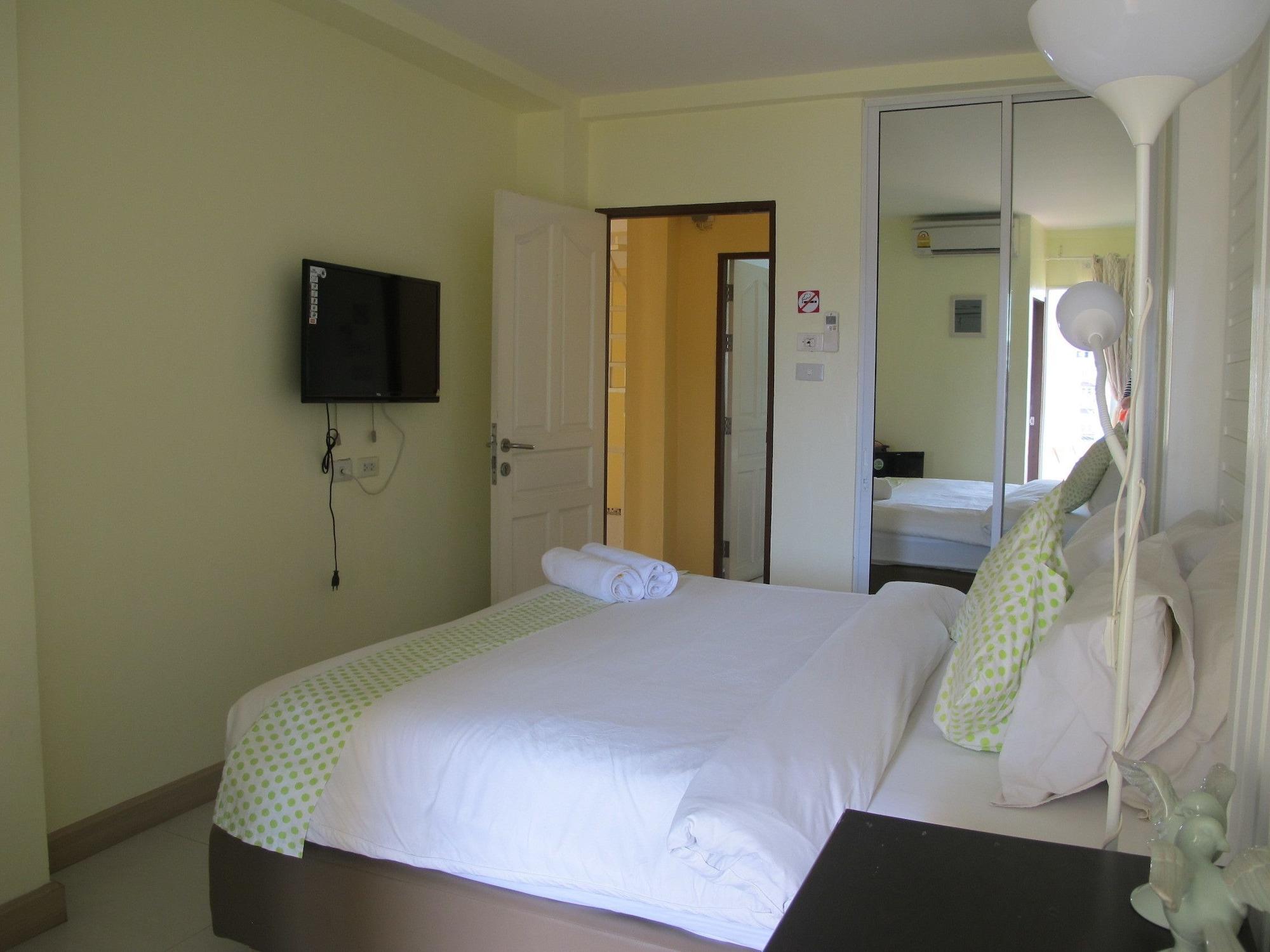Pius Place Pattaya Εξωτερικό φωτογραφία